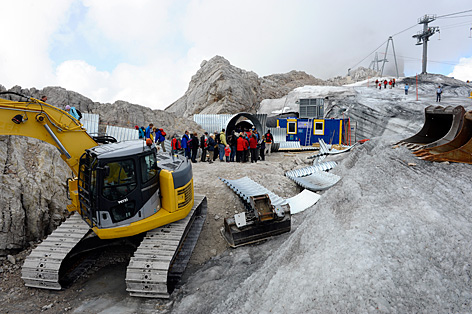 Massentourismus und Naturschutz im UNESCO-Welterbe Dachstein und Natura-2000-Schutzgebiet. Ein Beitrag der ANISA 2016