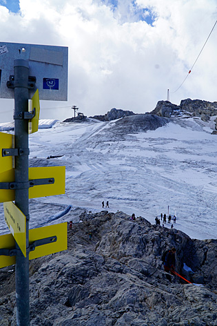 Gletscherzustandsbericht Schladminger und Hallsttter Gletscher, Dachsteingebirge. ANISA, Verein fr alpine Forschung 2016