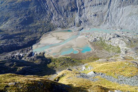 Die Pasterze in der Glocknergruppe (Grossglockner) als Klimaindikator. Vergleiche der Gletscherschmelze von 1850 bis 2015. Ein Beitrag der ANISA, Verein fr alpine Forschung.