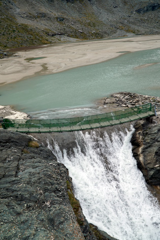 Die Pasterze in der Glocknergruppe (Grossglockner) als Klimaindikator. Vergleiche der Gletscherschmelze von 1850 bis 2015. Ein Beitrag der ANISA, Verein fr alpine Forschung.