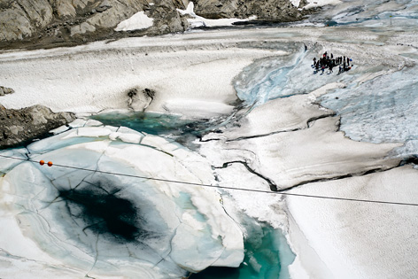 Schladminger und Hallstätter Gletscher 2025. Gletscherzustandsbericht, Gletscherbericht. ANISA, Verein für alpine Forschung. 