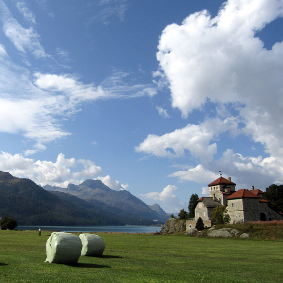 Gletscherschmelze,  Pistenpflege, Umwelt, Klimaerwärung. Schweiz. Katharina von Salis